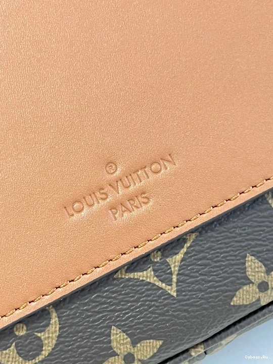 MARCEAU LOUIS VUITTON 0505